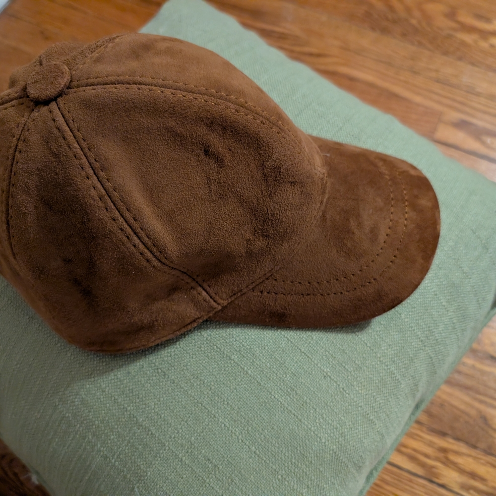 Women's Men's Unisex Brown Suede Cap